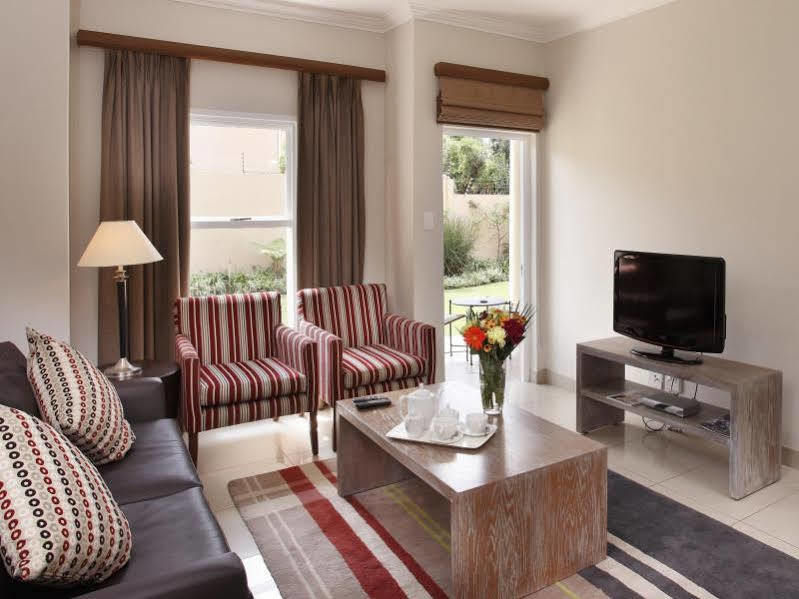 The Capital Villa Sandton Exterior photo