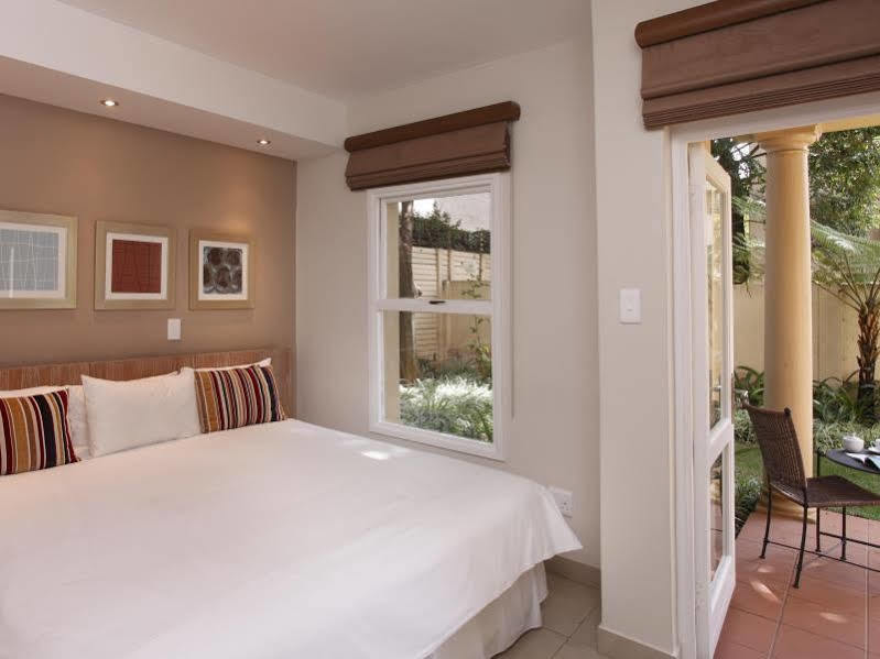 The Capital Villa Sandton Exterior photo